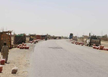 Wardak farmers ask government to find market for tomatoes