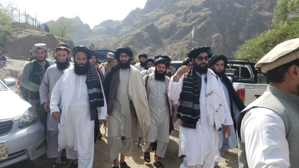 یوه پلاوي د راستنېدونکو کډوالو وضعیت د څېړلو په موخه ننګرهار ته سفر کړی