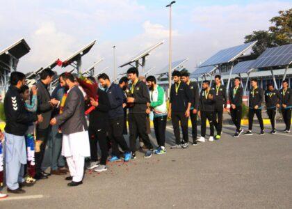 National volleyball team returns home from Sri Lanka