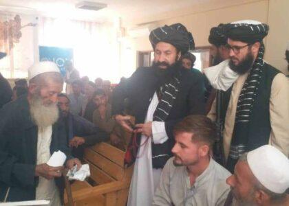 Increase aid for Afghan returnees, Haqqani asks donors