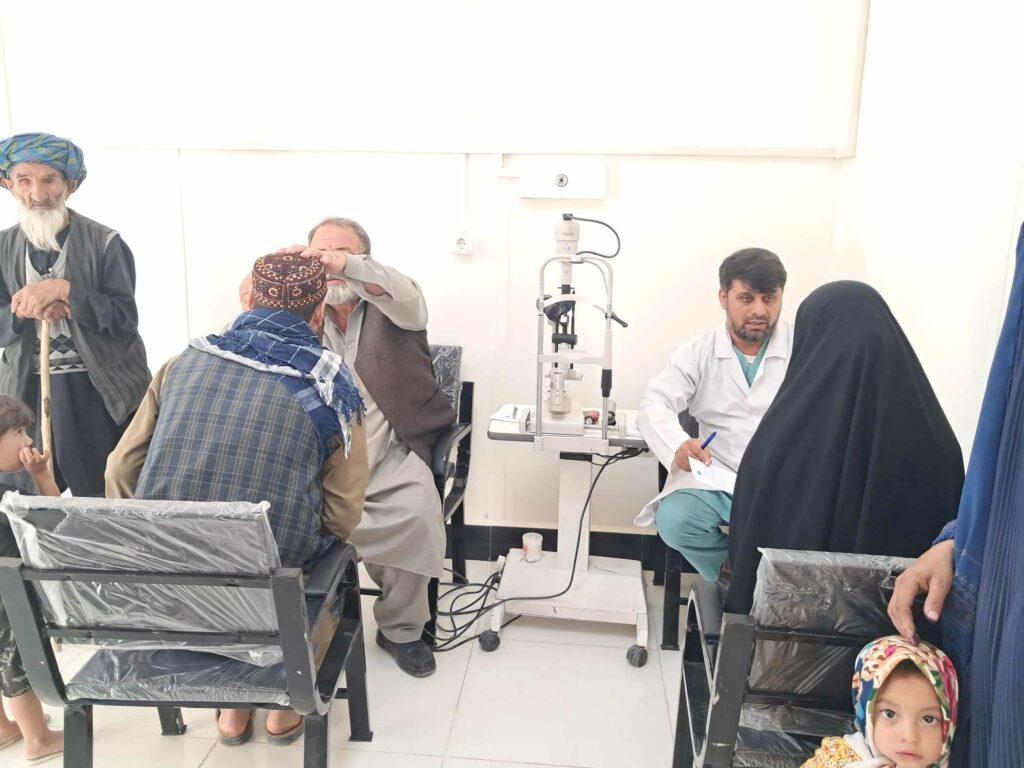 Ophthalmologists arrive in Sar-i-Pul to offer free treatment