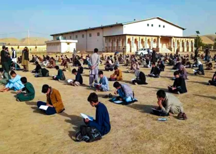 ۳۶۰ دانش‌آموز مکاتب سرپل در یک مسابقۀ سيرت‌النبی اشتراک کردند