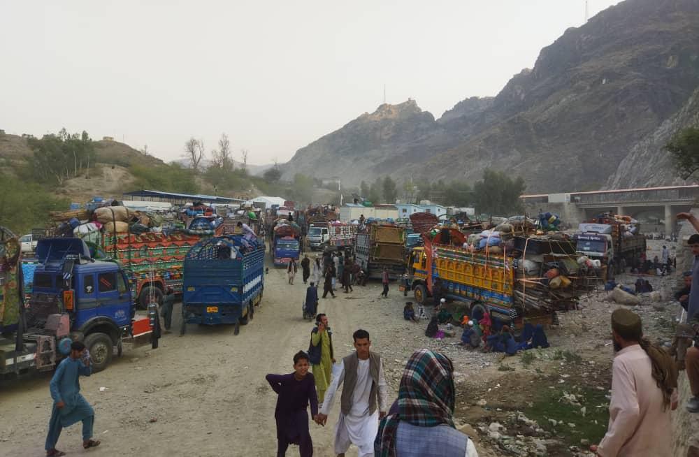 له پاکستانه د کډوالو راستنېدو بهیر؛ تېرو دوو ورځو کې ۲۴۶۰ نورې کورنۍ راستنې شوې دي