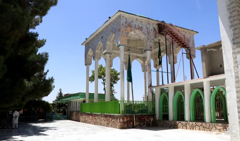 آیا در مورد زیارت مجردان شنیده اید