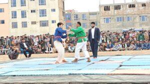 سمنګان کې د لسګونو ورزشکارانو ترمنځ د کورش سیالۍ وشوې