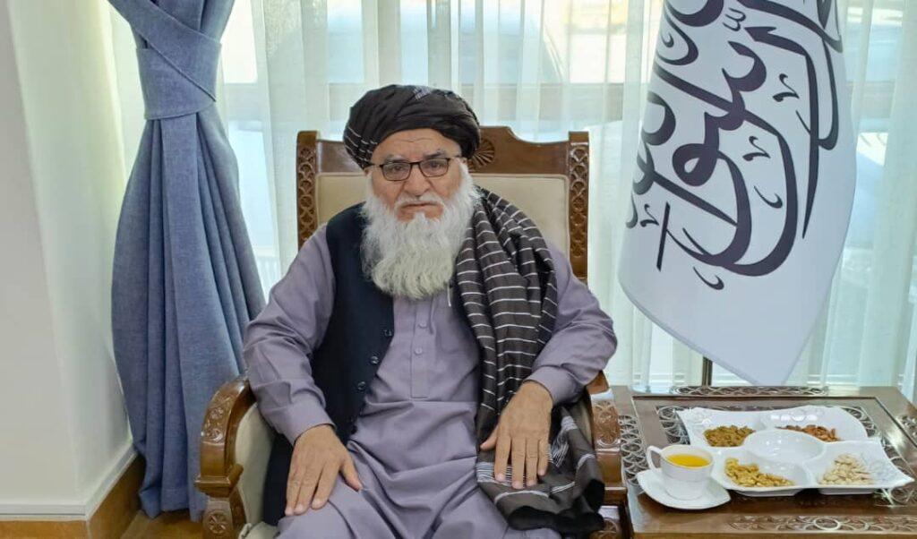 د افغاني سرې میاشتې سرپرست چین ته تللی