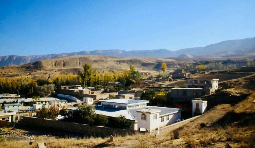 Balkh’s Chahar Kint residents demand well-equipped hospital