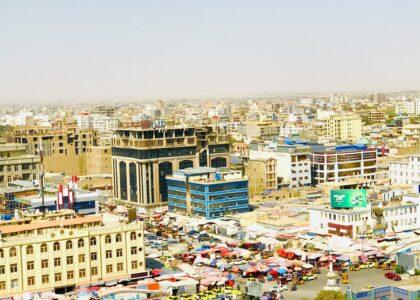 Complaints as vendors throng Mazar sidewalks, streets