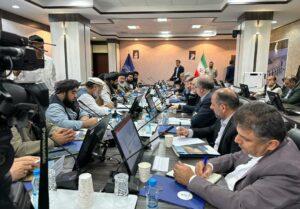 ایران: افغانستان کولای شي سر له سبا د چابهار بندر له لارې صادرات او واردات پیل کړي
