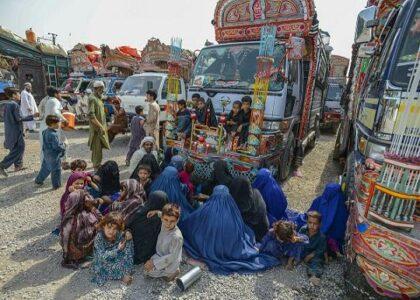 آی‌او‌ام: در چهار ماه گذشته بیش از ۵۰۰ هزار افغان از پاکستان به کشورشان برگشته‌اند