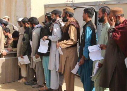 Cash-strapped returnees in Kunduz demand shelter