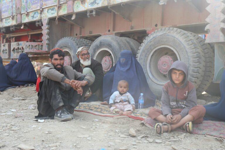 UNOCHA head visits Torkham, assesses situation closely