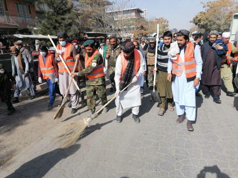 د پل‌علم ښار پاکولو لپاره حشر وشو