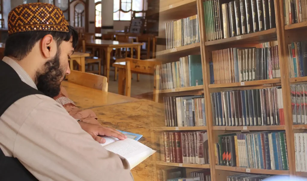 رکود بازار فروش کتاب در هرات؛ «استفادۀ بی‌رویه از شبکه‌های اجتماعی سطح مطالعه را کاهش داده‌است»