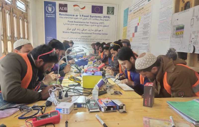 2,500 people learning vocational skills in Kunar