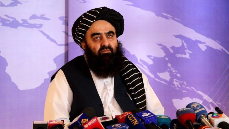 متقي: د کابل غونډه کې د سیمې پره ګډو ګټو او ګواښونو خبرې وشوې