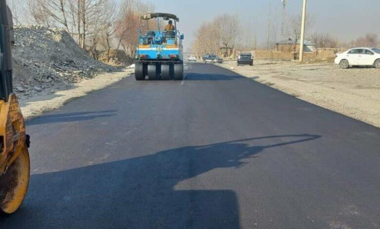 ۵۸ کیلومتر سرک شاهراه تخار – بدخشان بازسازی شد