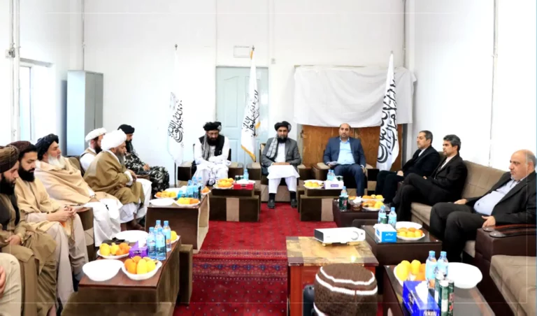 ایران کې شاوخوا پنځه زره افغانان بندیان دي