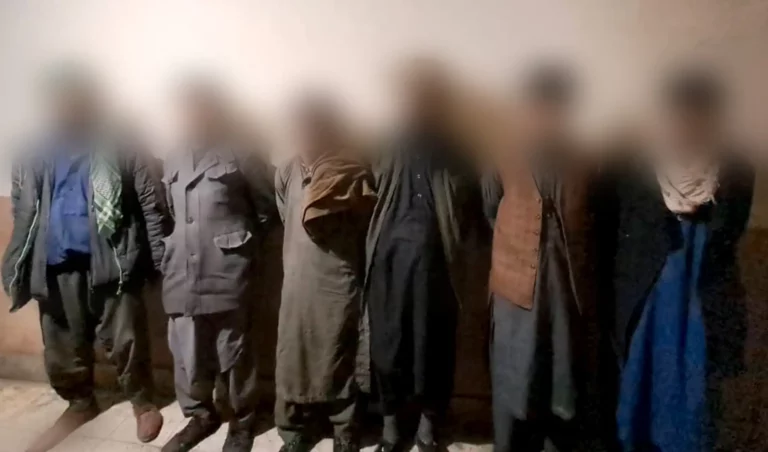 یک کارخانۀ مواد مخدر در سمنگان کشف و شش تن در پیوند به آن بازداشت شدند