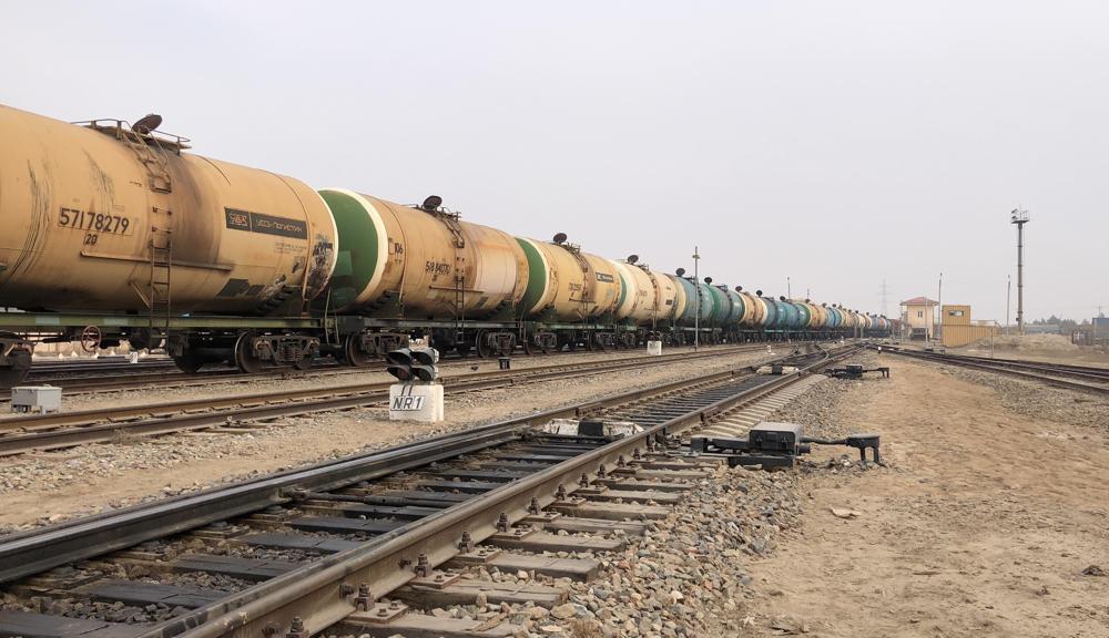 Daily imports, exports via Hairatan railroad reach10,000 tonnes