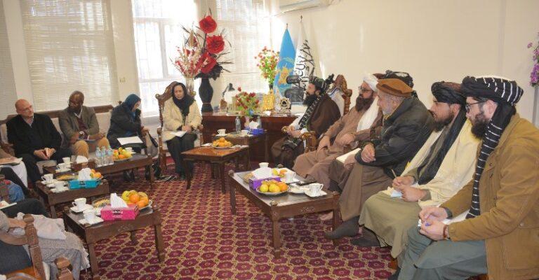 UN urges Pakistan to be lenient with Afghan refugees