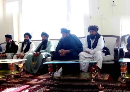 Khas Uruzgan residents meet governor, demand basic services
