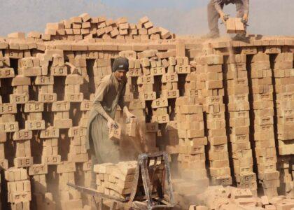 Number of child workers in Nangarhar brick kilns decreases