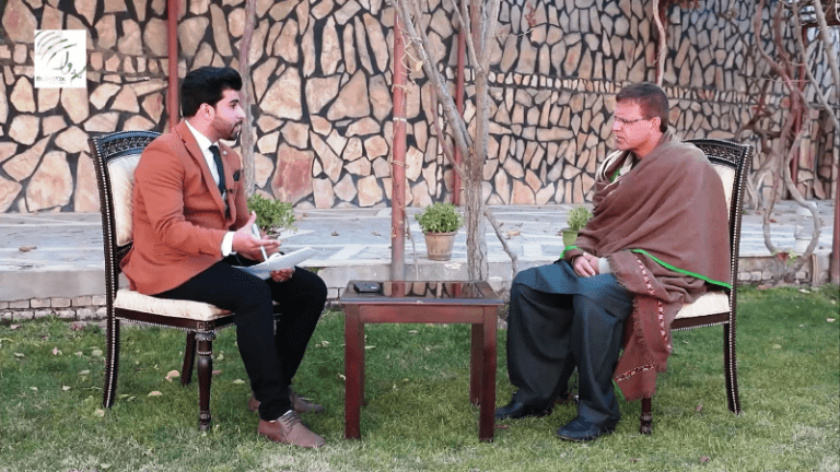 زاخیلوال: مقامات به دیگران نیز در حکومت جا دهند و خواسته‌های مردم را بپذیرند