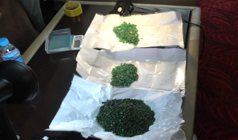 Over 7,430 carats of Panjsher emeralds fetch $142,000