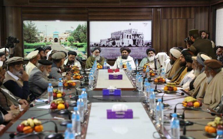 ملا برادر : تکمیل سرک دوم شاهراه کابل – جلال آباد و شفاخانه یکهزار بستر ننگرهار در اولویت ما قرار دارد