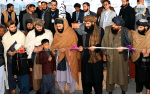 به هزینۀ بیش از ۳۲۳ میلیون افغانی صدها پروژۀ مختلف ‌در میدان‌وردک به بهره‌برداری سپرده شده‌است