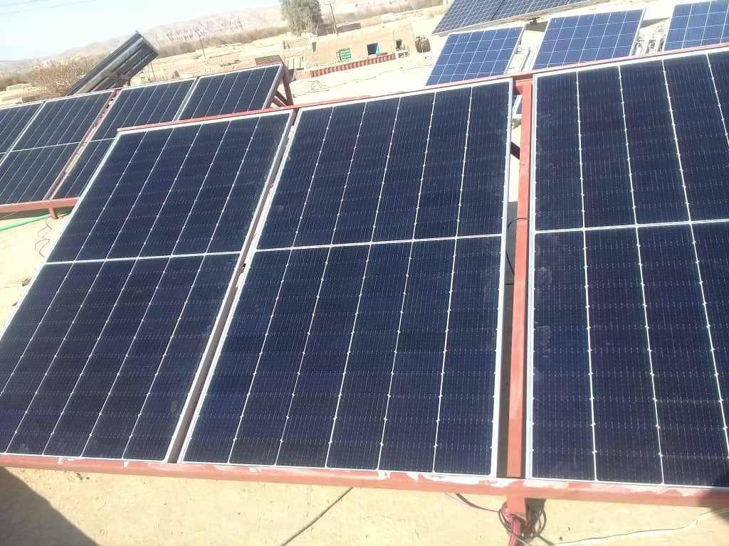 پروژۀ نصب سیستم برق خورشیدی برای ۲۰  کلینیک در هلمند آغاز شد