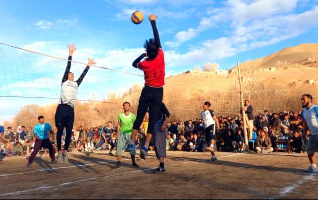 تورنمنت والیبال در بامیان با پیروزی تیم بندامیر به پایان رسید