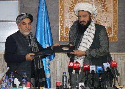 Labor Ministry signs pacts worth 1.2b afs with NGOs