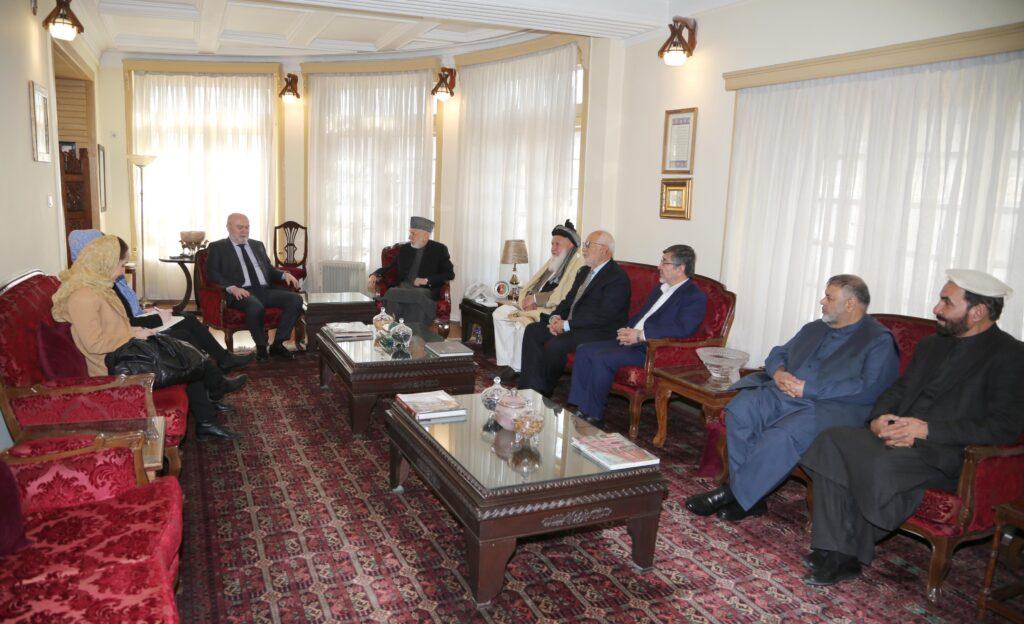 Karzai, talks Doha summit with EU, UN envoys