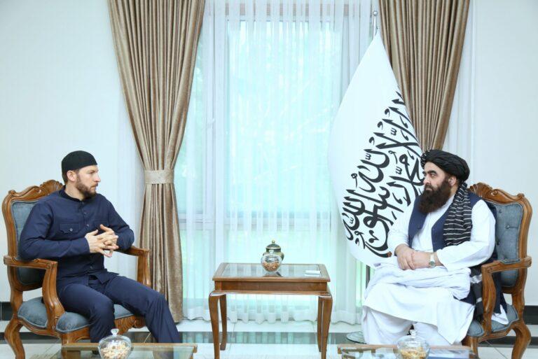 متقي د کابل او مسکو ترمنځ د ډیپلوماتیکو اړیکو پر پراختیا ټینګار کړی