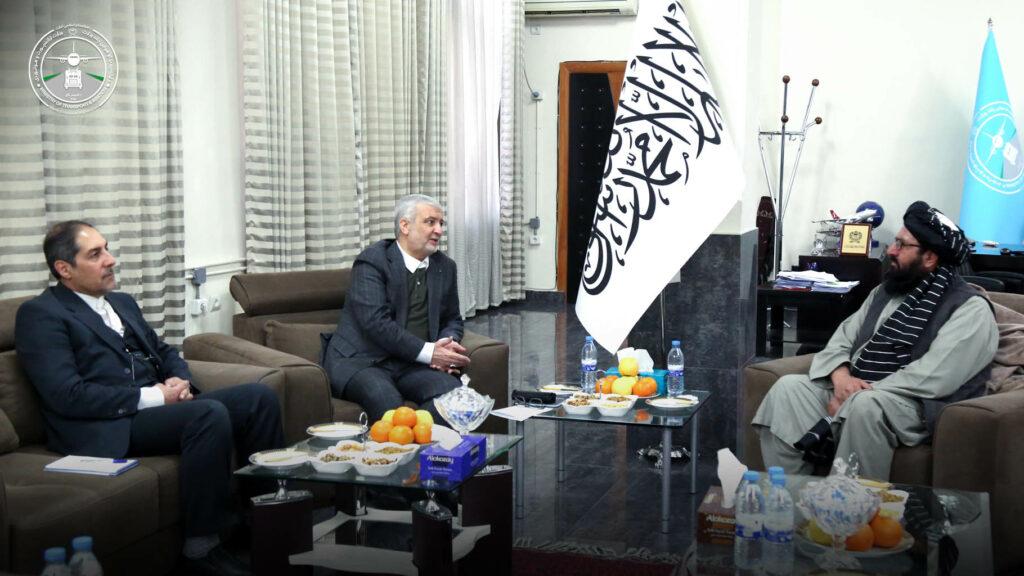 مقام‌های افغان و ایرانی در مورد استفاده از بندر چابهار گفتگو کردند