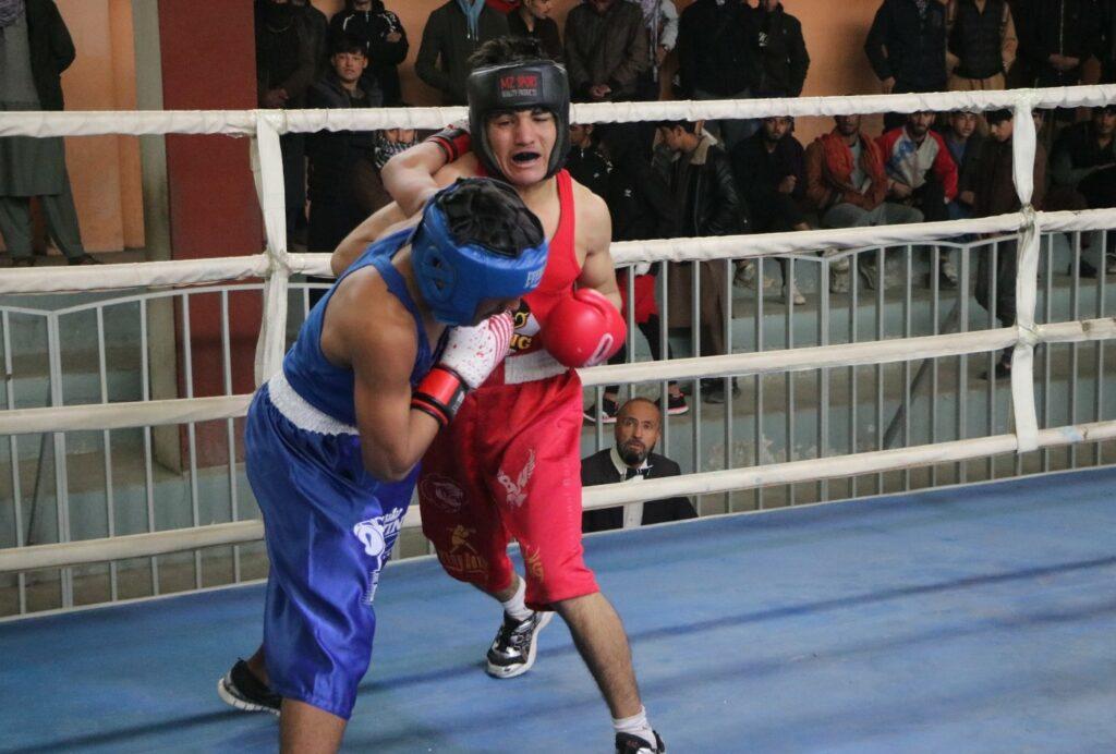رقابت‌های مشت‌زنی میان ورزشکاران نُه ولایت در کابل آغاز گردید