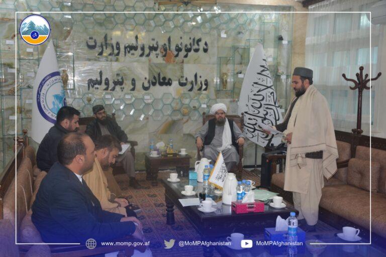 استخراج معدن یاقوت جگدلک به ارزش ۲۷،۵ میلیون دالر به قرارداد داده شد