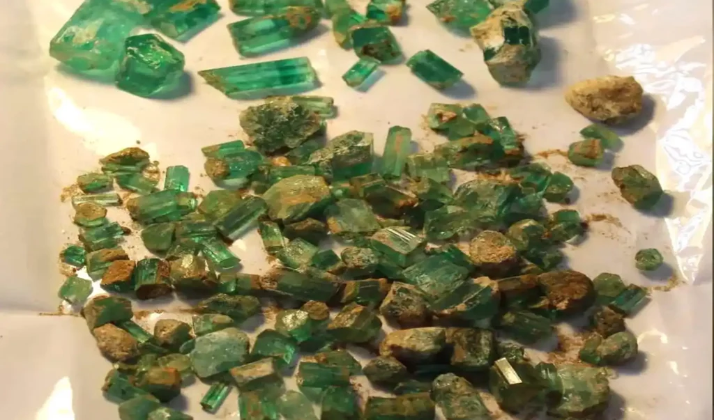 Panjsher emeralds fetch $200,250 at 14th auction