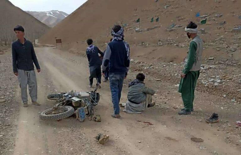 حادثهٔ ترافیکی در دایکندی یک کشته و سه زخمی بر جا گذاشت