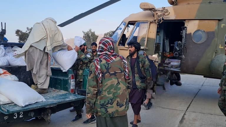 Army rescues 50 people trapped in snow in Nangarhar