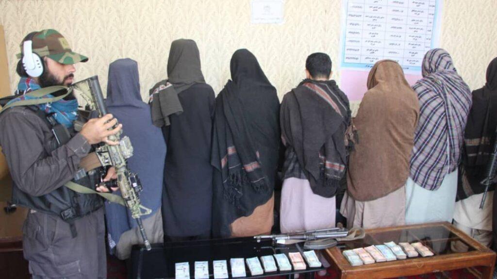 Herat police bust robber gang, recover 1m Saudi riyals