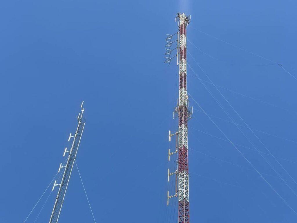 سه راديوی محلى در هرات به نشرات آغاز كردند