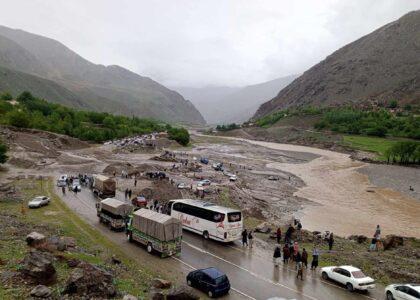 Flash floods disconnect two districts from Faizabad