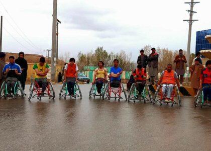 مسابقات ویلچررانی در بامیان راه‌اندازی شد