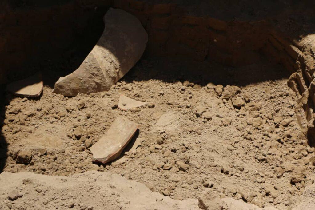 چهار تن به اتهام کندن‌کاری خودسرانۀ ساحات باستانی در جوزجان بازداشت شدند