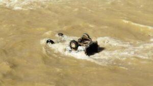 Flying-coach plunges into river in Ghor, 2 killed
