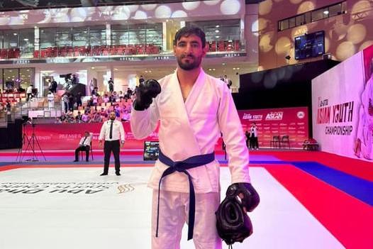 یک جوجیتسوکار افغان به نیمه‌ نهایی رقابت‌های آسیایی راه یافت