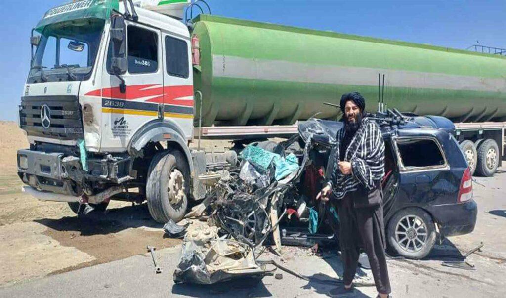 رویداد ترافیکی در غزنی پنج‌ کشته و زخمی بر جا گذاشت